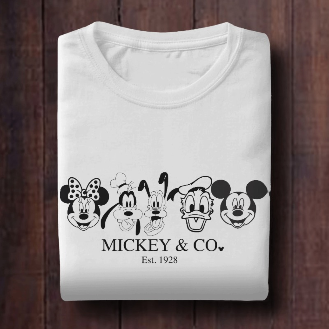 Unisex Oversized t-shirt Mickey & co